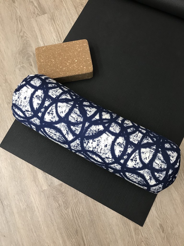 Yoga Studio Prop Yoga Bolster, Yoga Mat, Yoga Block, Yoga … Flickr