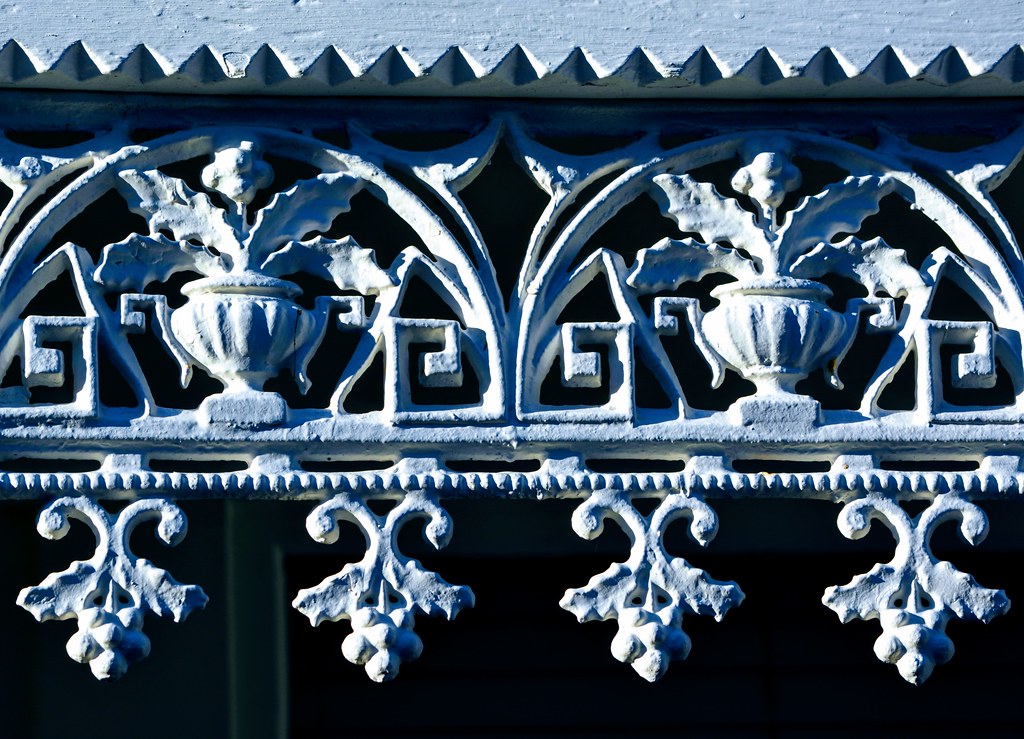 Iron Lacework, Victorian Melbourne Decorative iron lacewor… Flickr