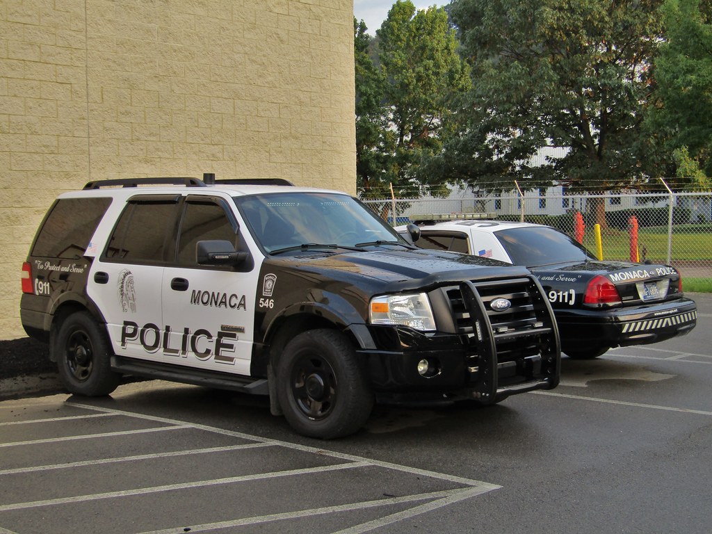 Monaca Police Department Monaca Police Department Ford Exp… Flickr