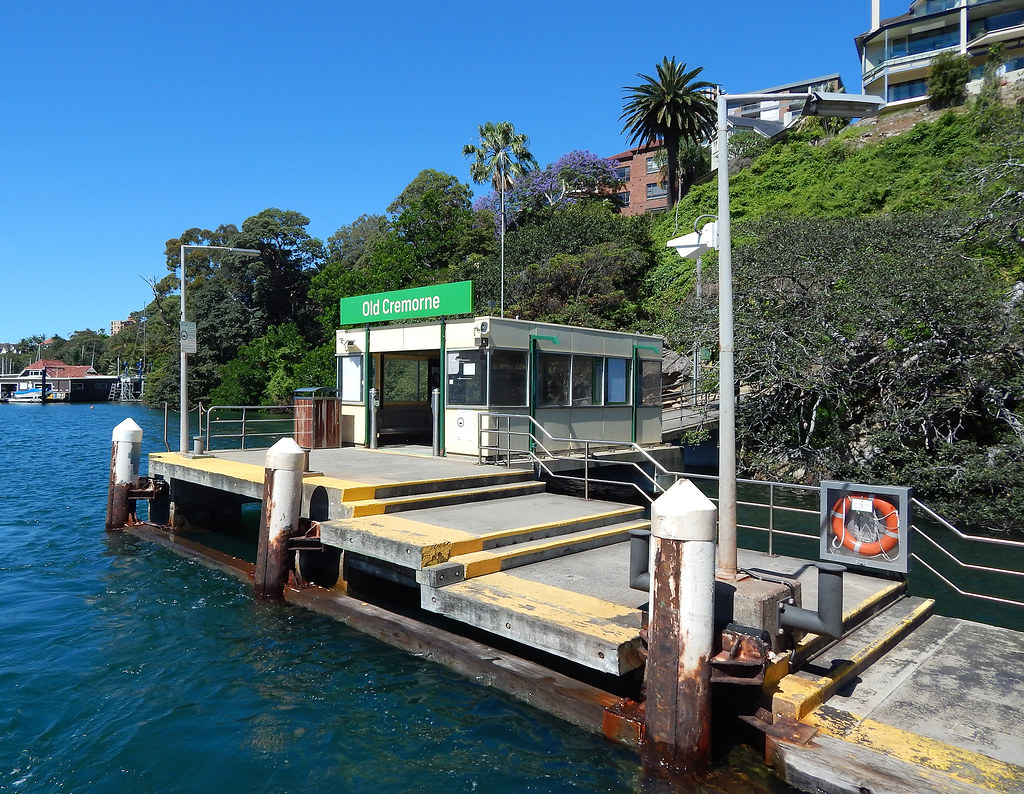 Old Cremorne Wharf, Cremorne Point, Sydney, NSW. dunedoo Flickr