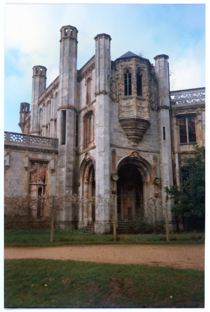 Highcliffe Castle, Rothesay Drive, HighcliffeonSea, Chri… Flickr