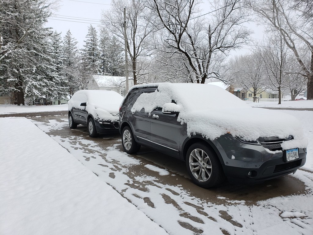 041520 Wellman, IA What's with this crap in the middle o… Casey