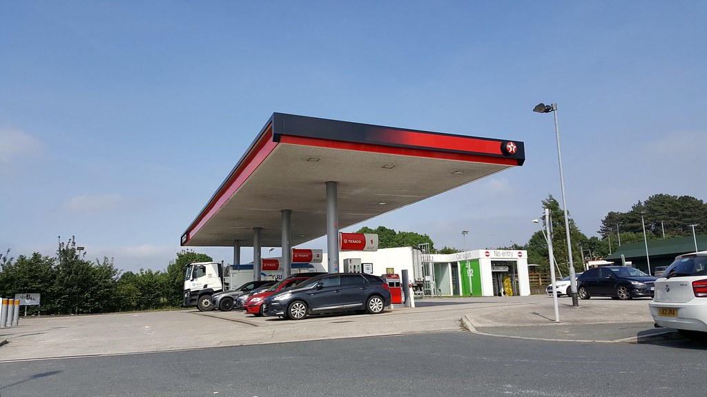 Texaco petrol station at Barrow Brook near Clitheroe (now … Flickr