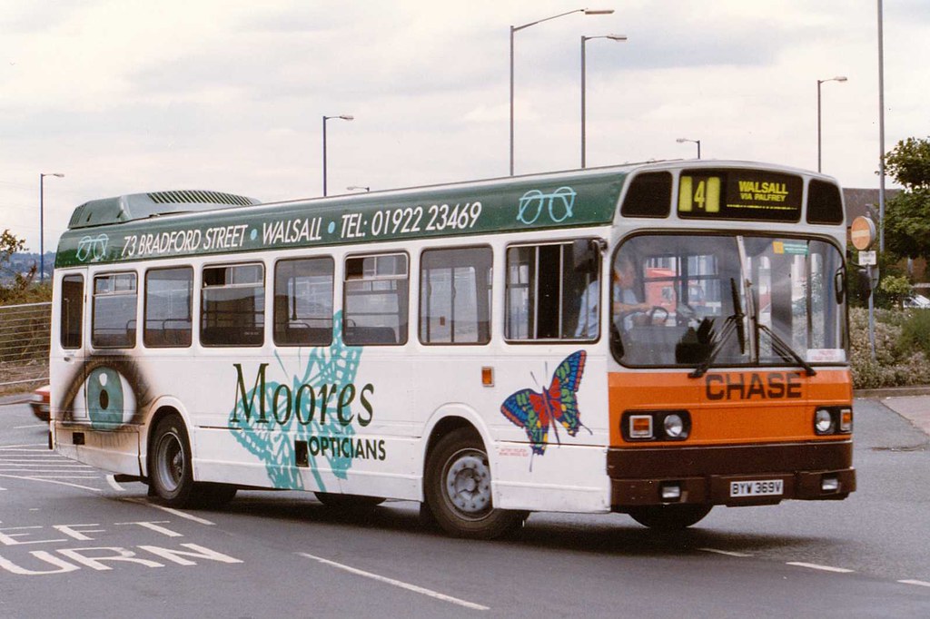 30 BYW 369V Wednesbury bus station 1997. JE1791 photos Flickr