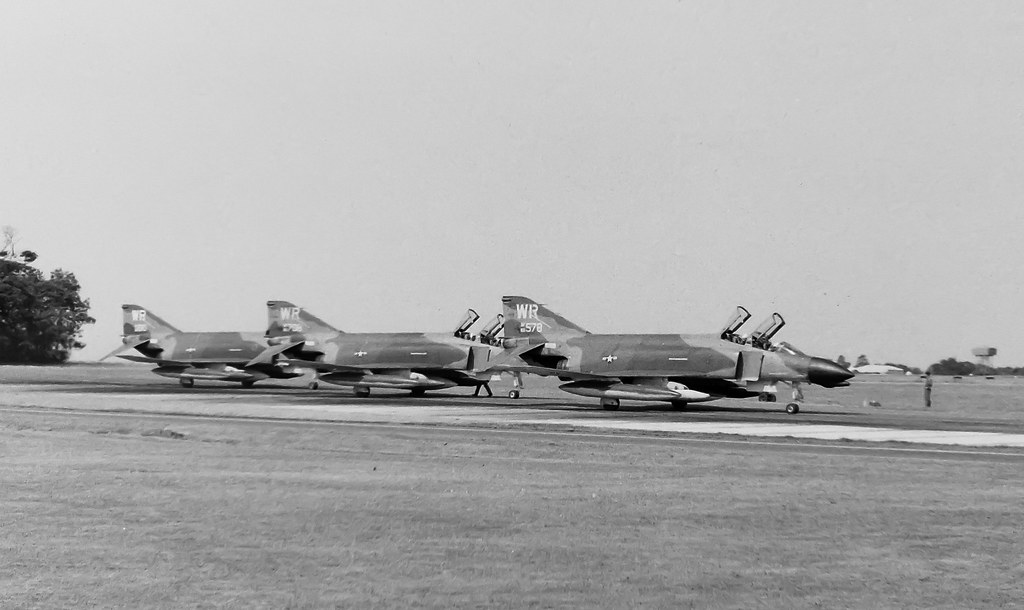 Bentwaters and Lakenheath F4s FighterControl