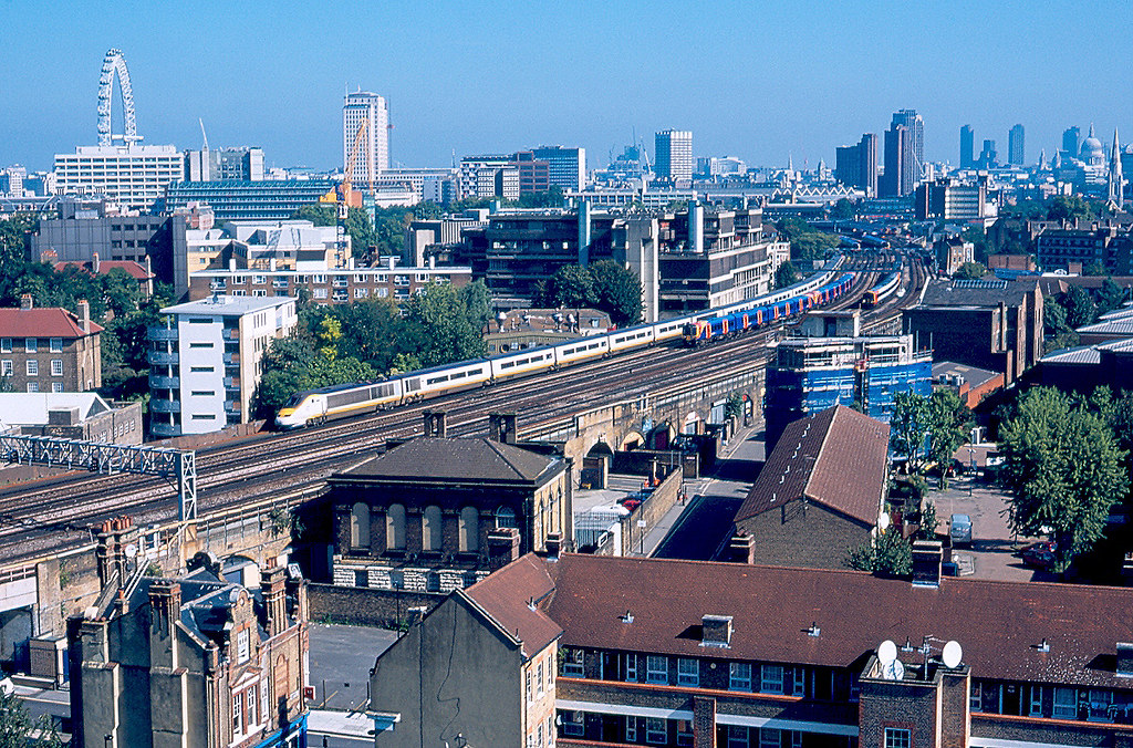 Vauxhall View Taken from a block of flats near Vauxhall st… Flickr