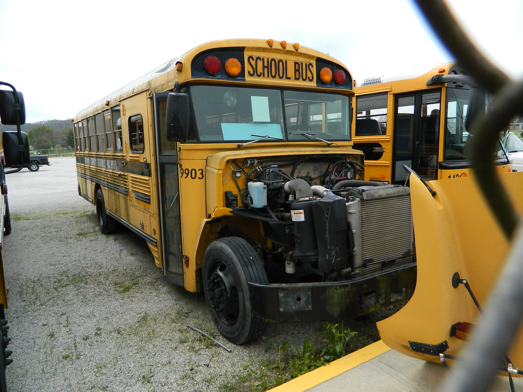 Rowan County Schools 9903 Bus lot Morehead, KY. Bus is r… Flickr