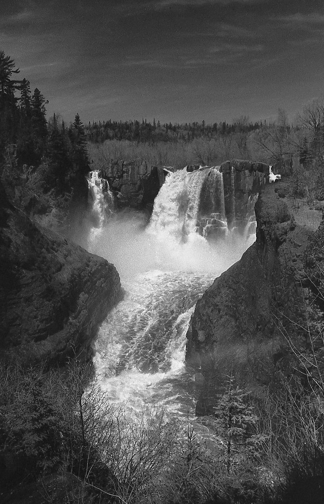 waterfalls_mn3 Chris Kovacs Flickr
