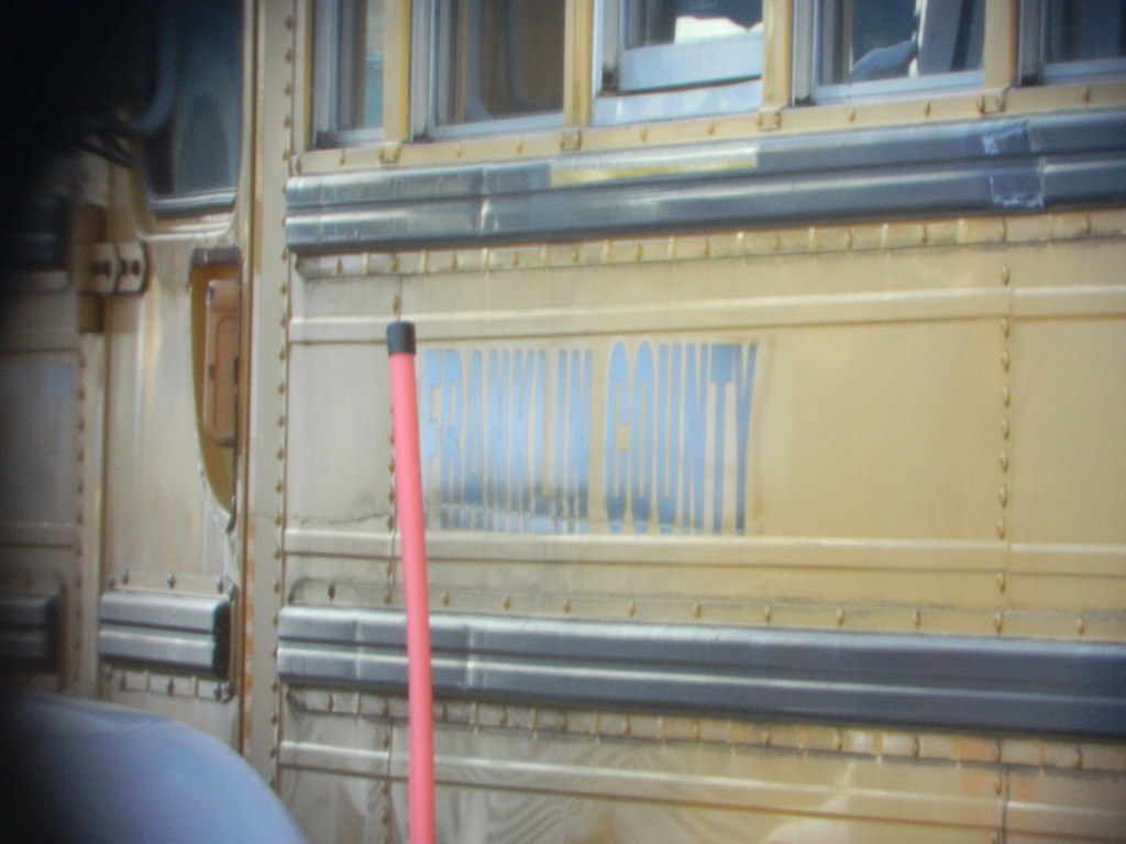 AmTran RE 73 exOH (2) Ohio Truck Parts Washington Court… Flickr