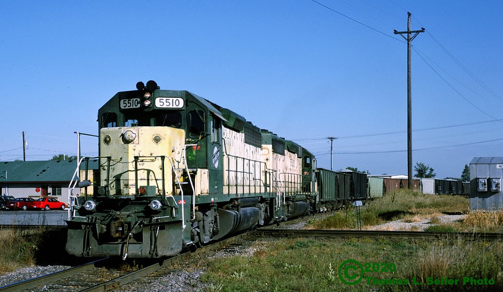 UNION PACIFIC BALLAST TRAIN ROLLS OVER THE WISCONSIN CENTR… Flickr
