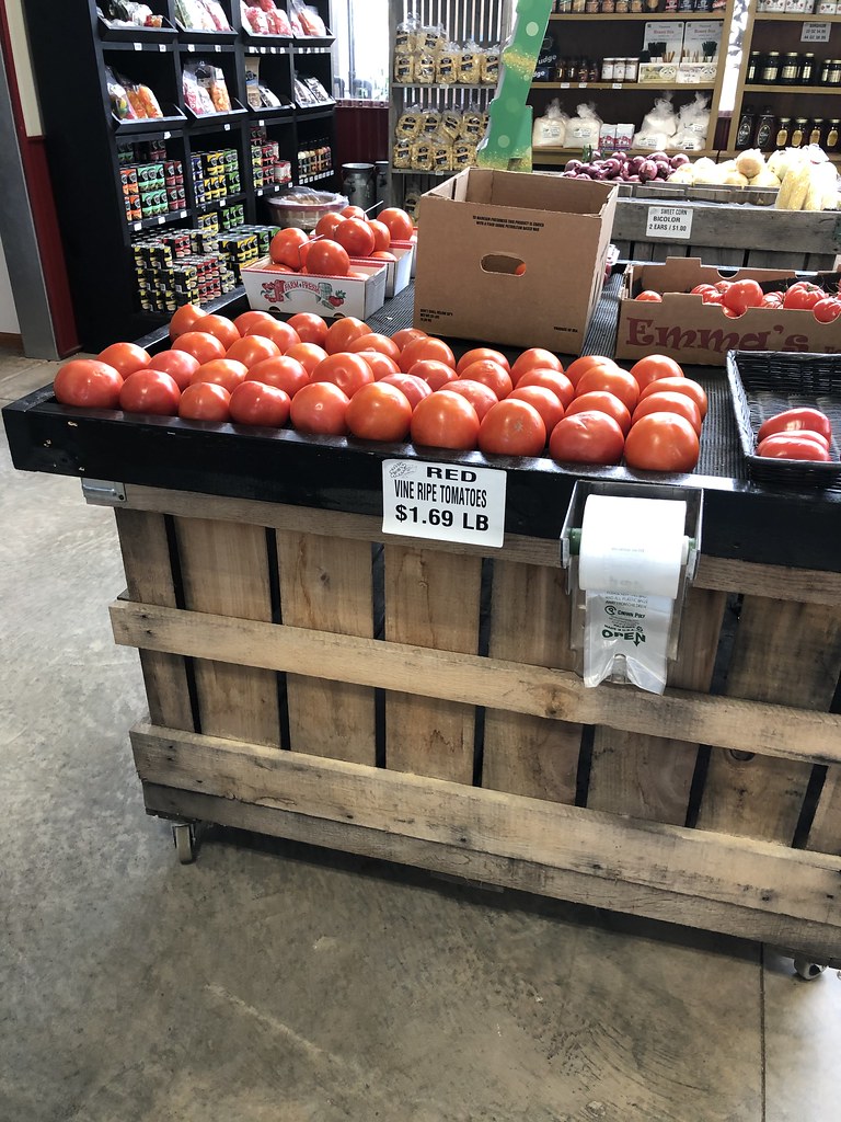 Bob’s Greenhouse Belpre, OH Daniel Westfall Flickr