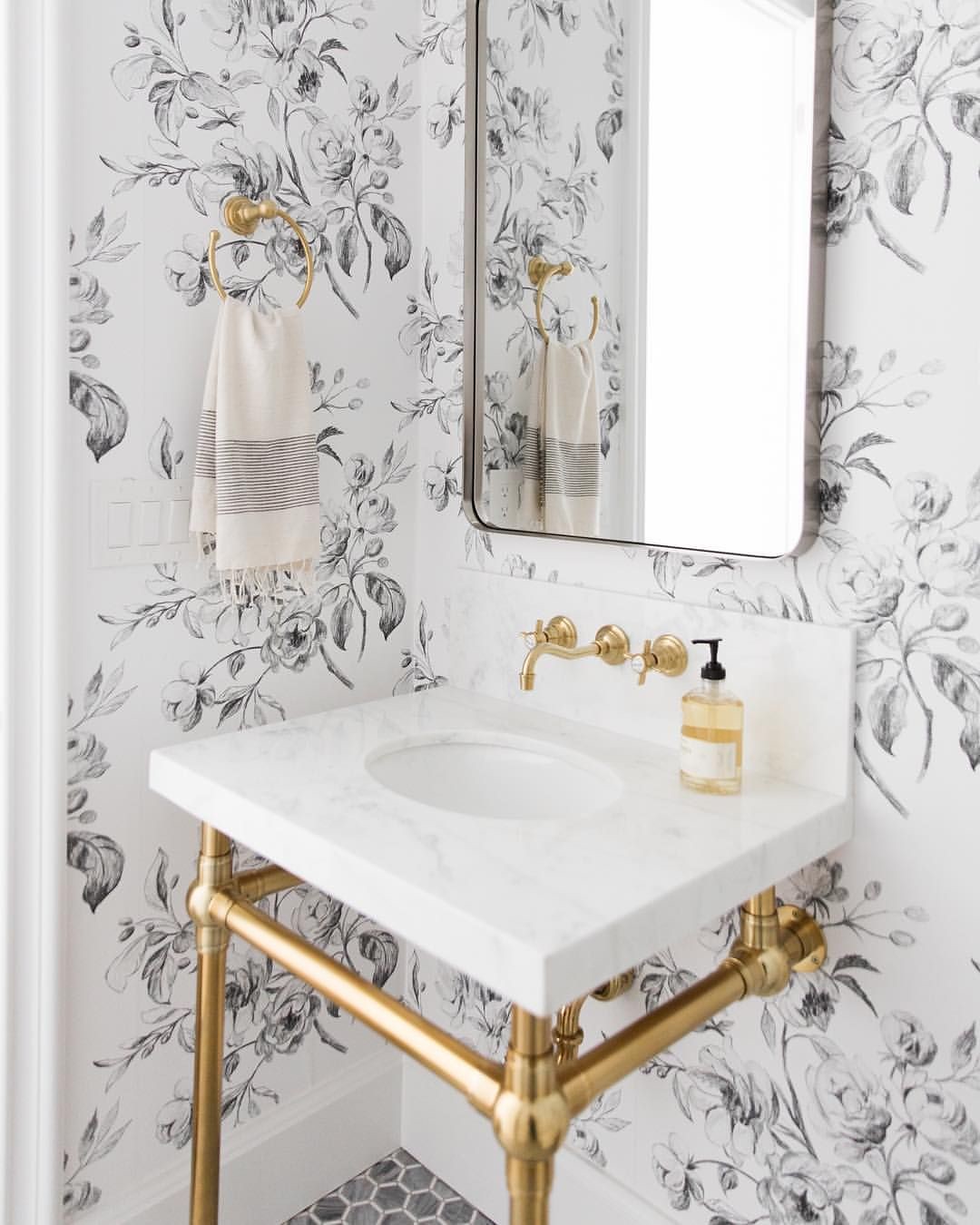 25 Wallpapered Bathrooms B&W to Colorful, Subtle to Bold
