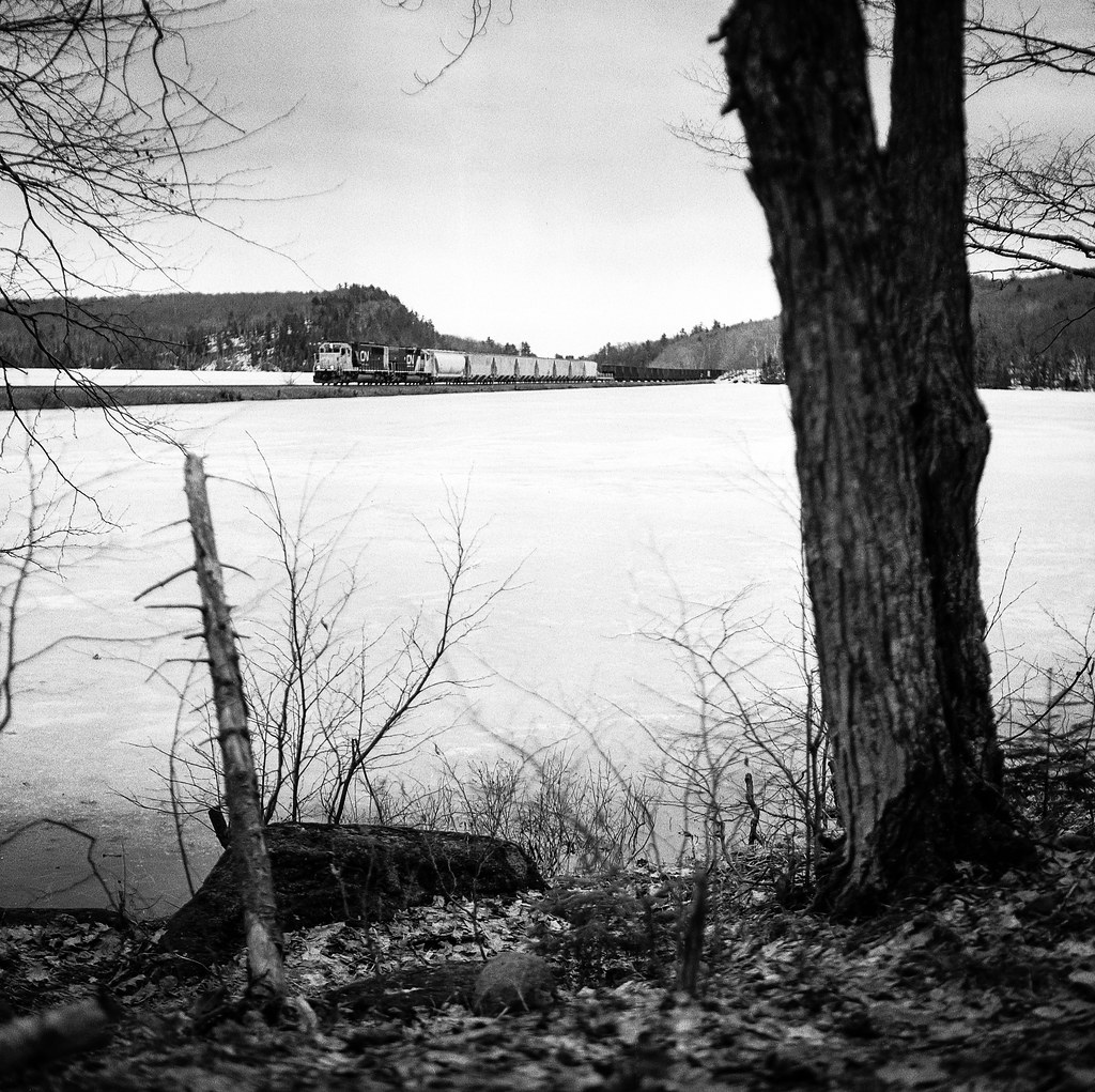 CN Goose lake Ore empties headed for Tilden Mine. Hasselbl… Flickr