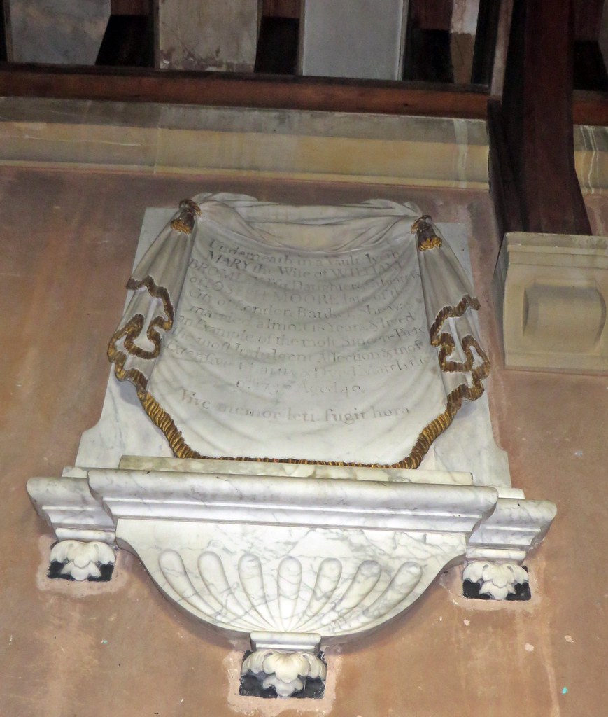 Upton Upon Severn, Worcestershire Wall memorial "Underne… Flickr