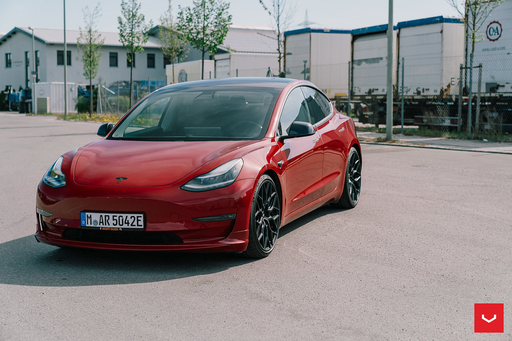 Tesla Model 3 Hybrid Series HF2 © Vossen Whe… Flickr