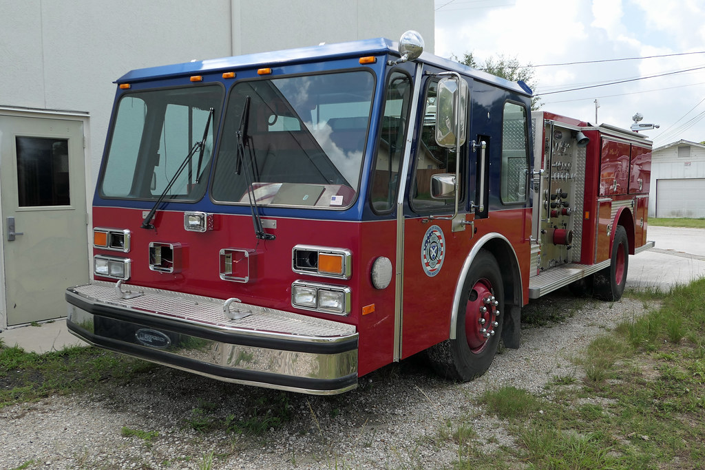 Dundee Fire Rescue Old Engine Dundee Fire Rescue Old Engin… Flickr