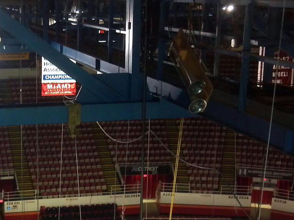 Goal Horn a photo on Flickriver