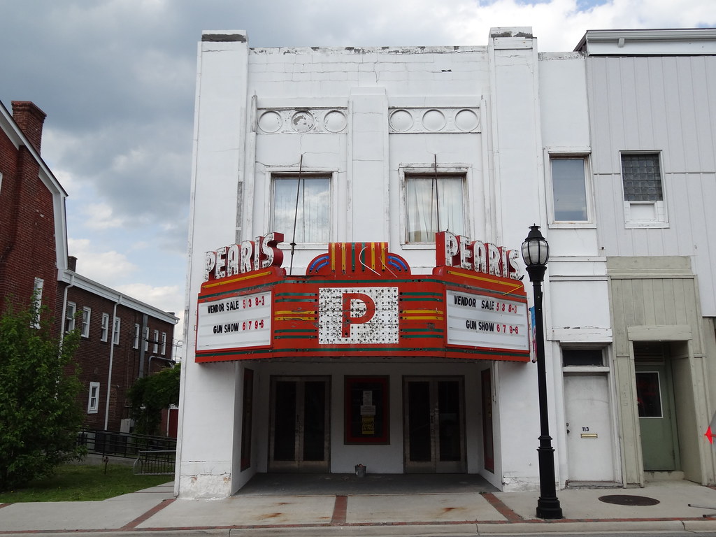 Pearis Theater, Pearisburg, VA **Pearisburg Historic Distr… Flickr