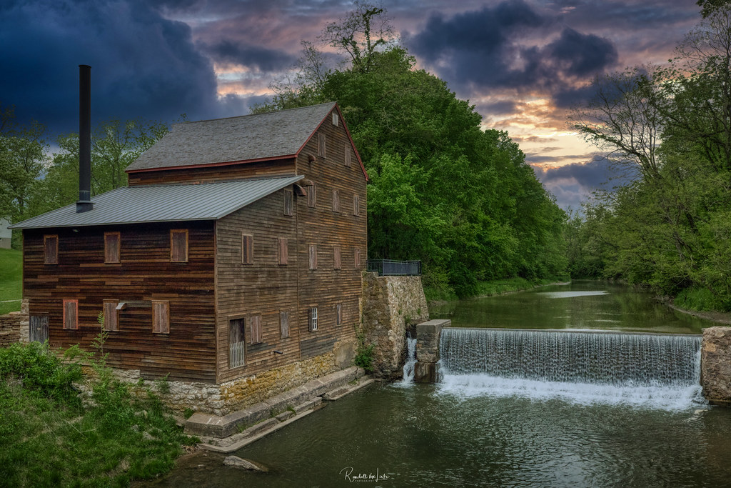 Pine Creek Gristmill, Muscatine County, Iowa a photo on Flickriver