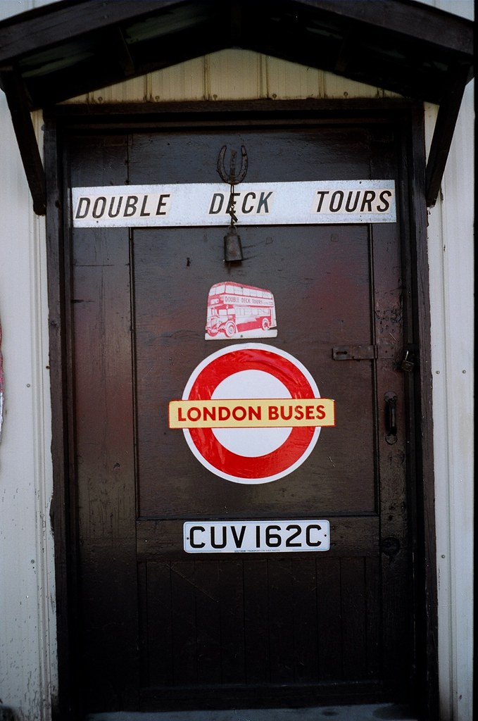 20425P Double Deck Tours Garage door Niagara Falls, Bo… Flickr