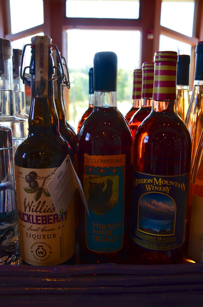 Huckleberry Booze Huckleberry liqueur , huckleberry mead, … Flickr