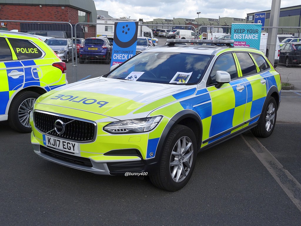 CENTRAL MOTORWAY POLICE KJ17EGY a photo on Flickriver