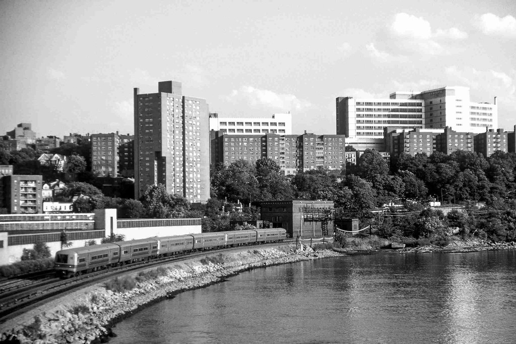 19830907_METRO NORTH RAILROAD MNRR newyork 225thst bronx… Flickr