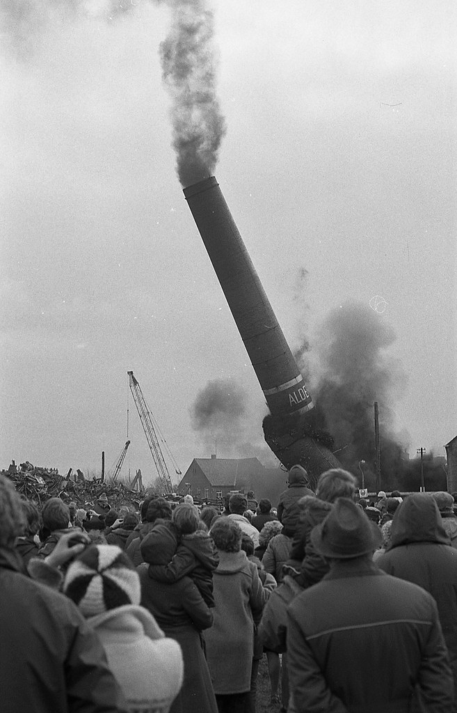 Alder Mill, Leigh, Lancashire, January 1983. Fred Dibnah, … Flickr