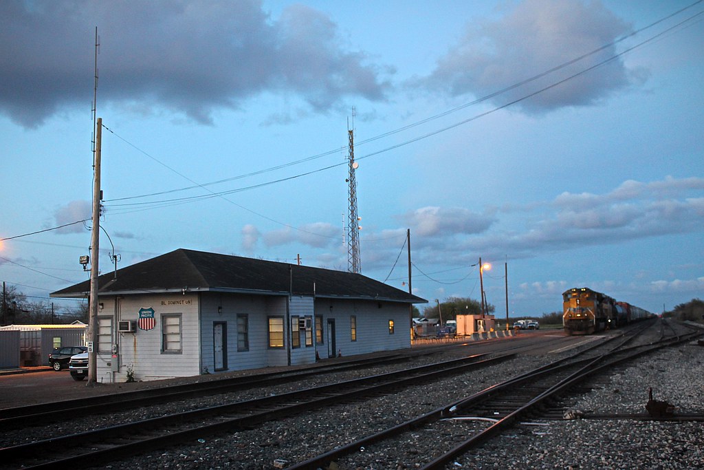 Bloomington, Texas Depot The community of Bloomington, Tex… Flickr