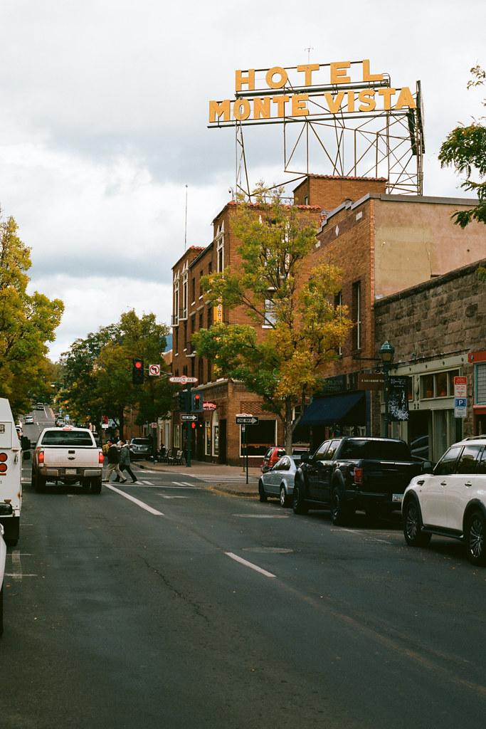 Flagstaff Flagstaff, AZ. October 10, 2018. Shot on a Canon… Flickr