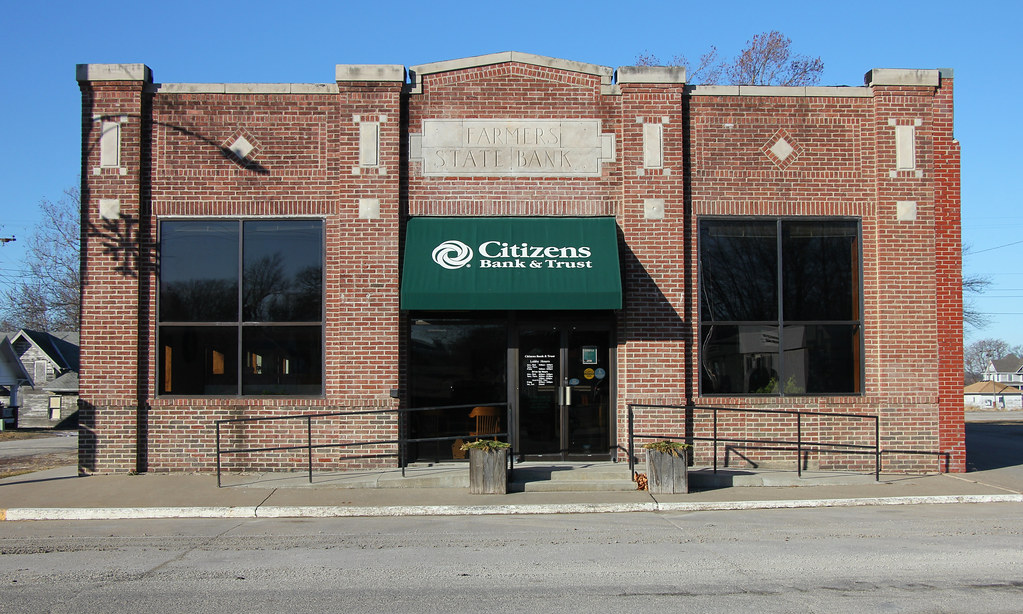 Farmers State Bank Building Ravenwood, MO Tom McLaughlin Flickr