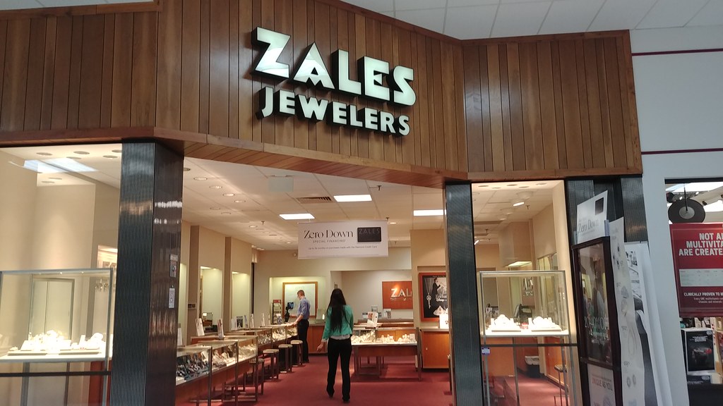 Zales Vintage Zales Jewelers location Village Square Mall … Flickr