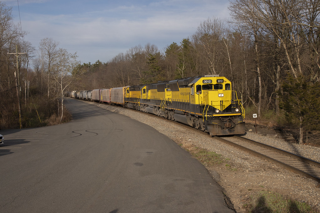 SU99 at Cozy Lake Road 4/20/2020 NYSW SU99 NYSW SD33E… Flickr