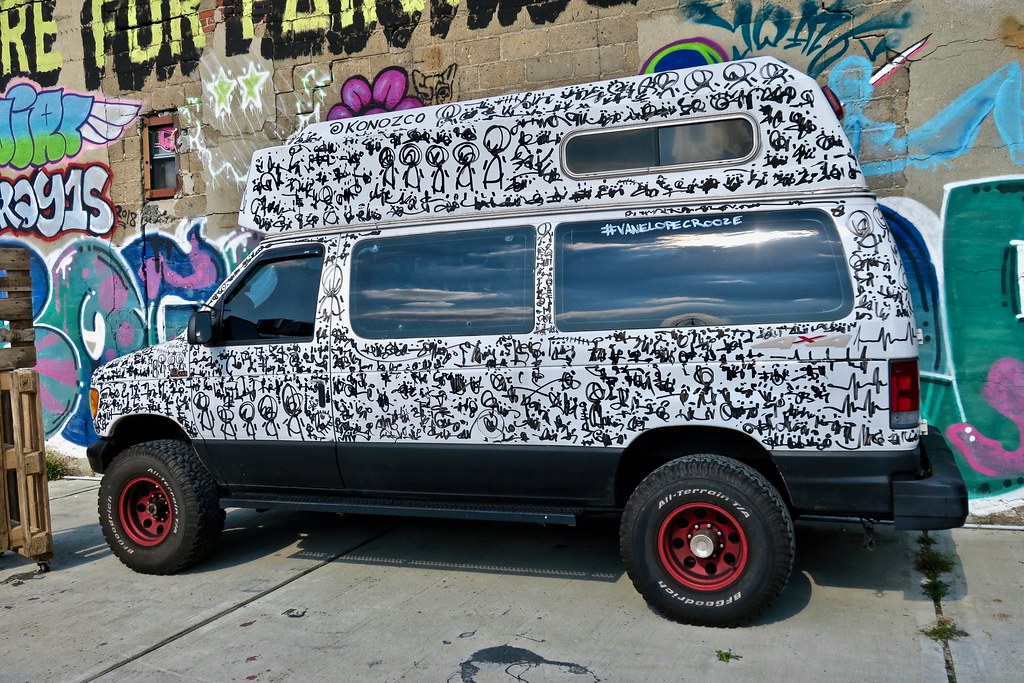 Graffiti Van, Brooklyn, NY A van in Brooklyn, New York cov… Flickr