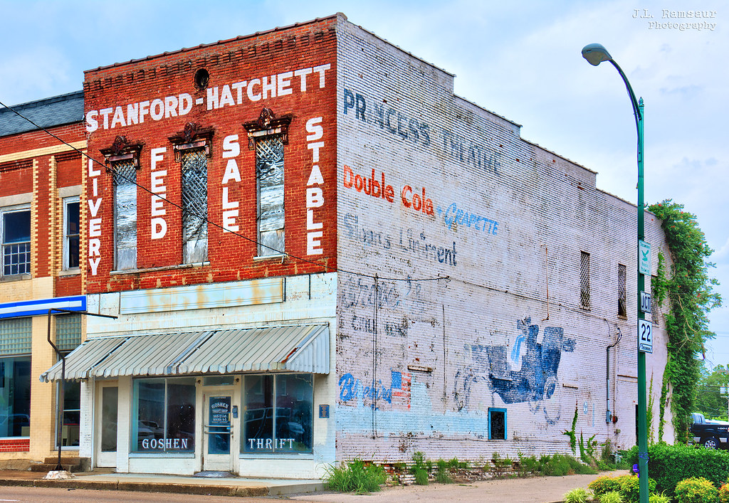 Elevation of 80 Skyline Dr, Lexington, TN, USA Topographic Map