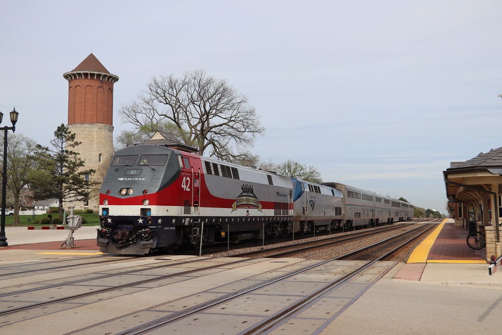 The Veterans unit Amtrak 42 the Veterans unit leads Amtrak… Flickr