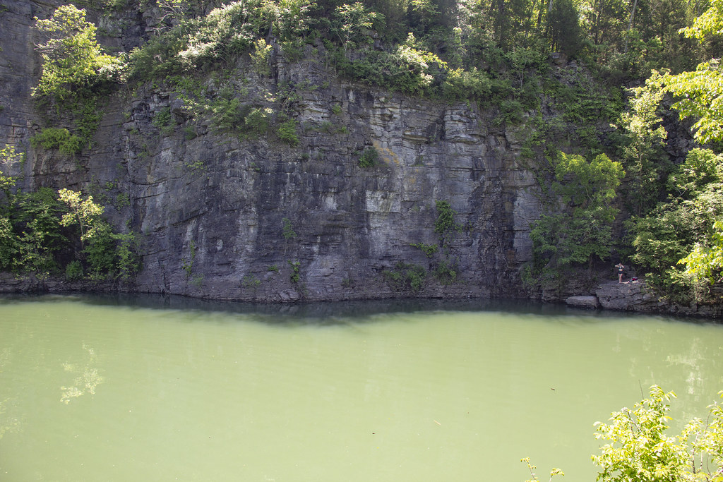 Greenway Farm Quarry Trail17 Rebecca Flickr