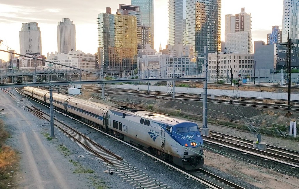 Amtrak sightings at Sunnyside Yard Queens New York City. L… Flickr