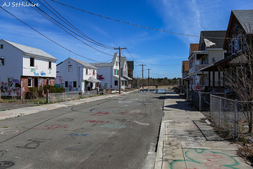 Laurel Street Laurel Street in Watertown MA was recreated … Flickr