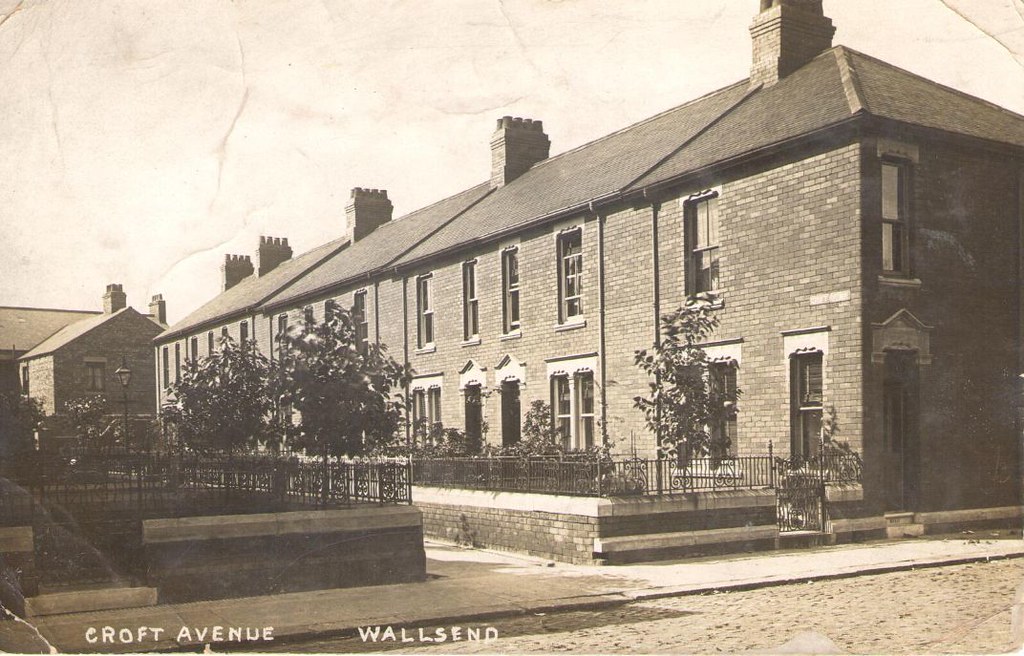 Acc 28210 PC Croft Avenue, Wallsend flickr Croft Avenue Wa… Flickr