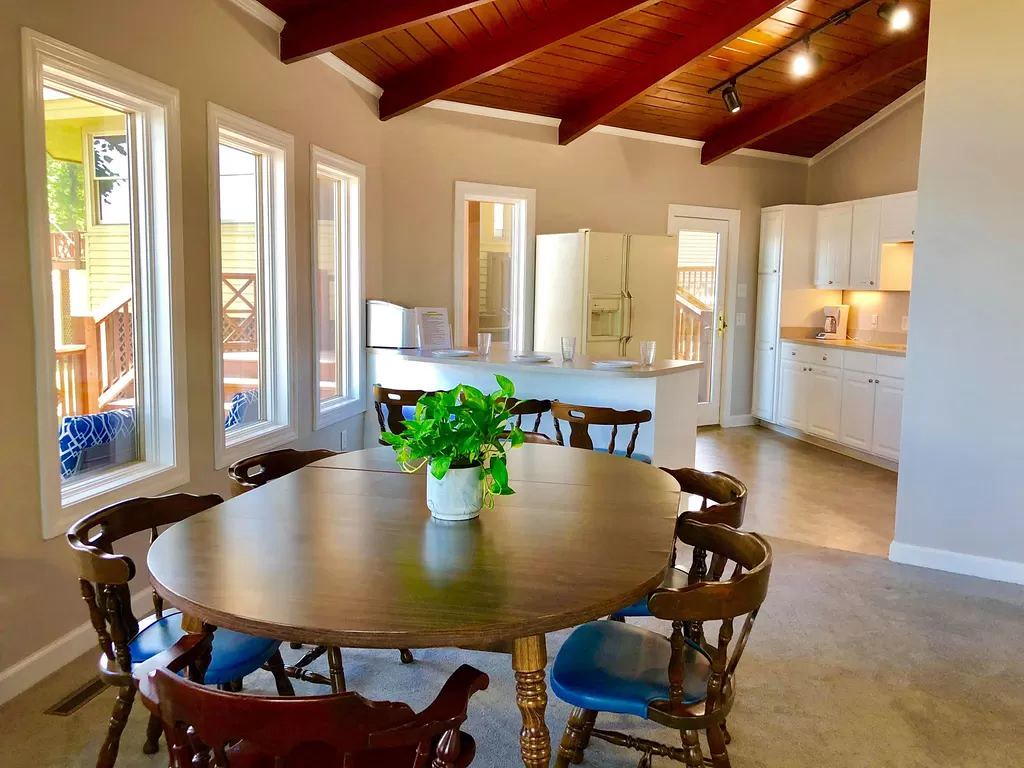 Pontoon Boat Rental to Lake Gaston vacation homes … Flickr