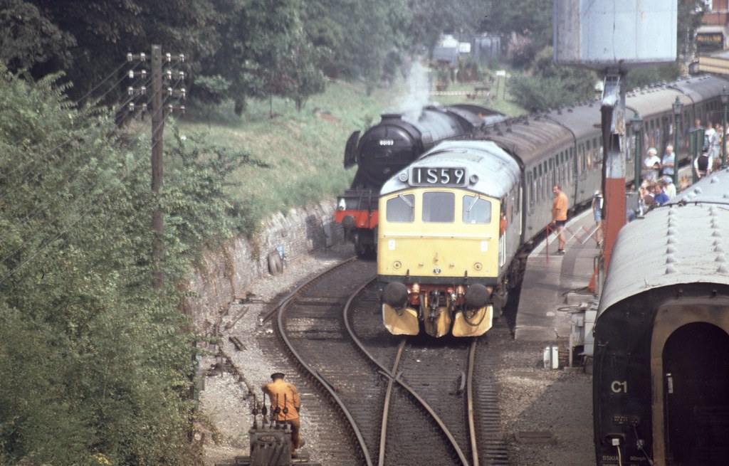 60103 and 25322 at Swanage in July 1994 Scan of a slide ta… Flickr