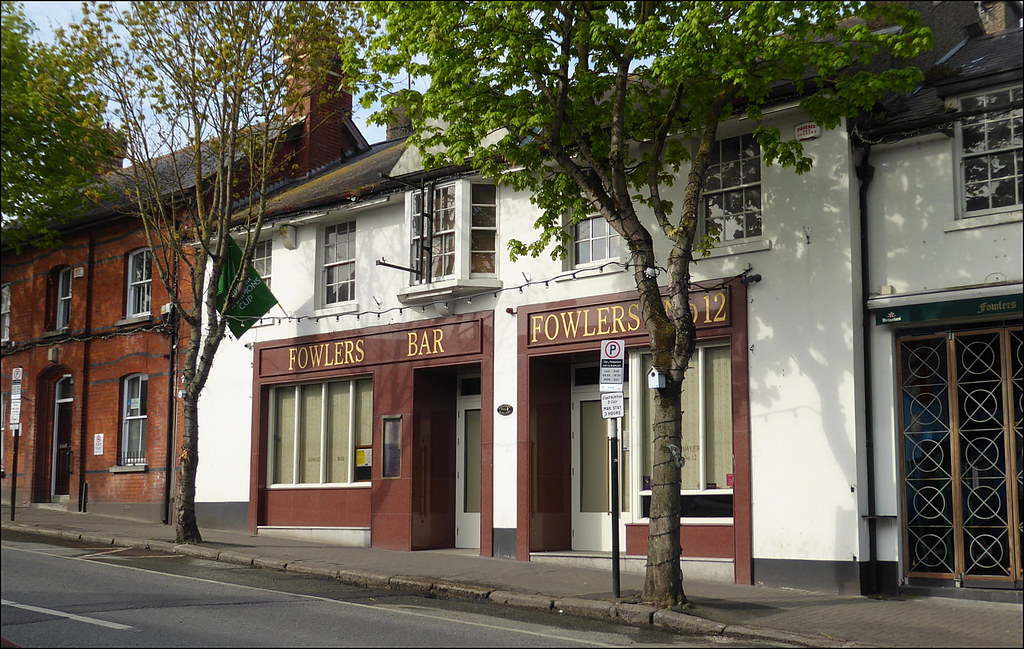 Fowlers Bar Lockdown Dublin. Malahide, Dublin, Ireland catb Flickr