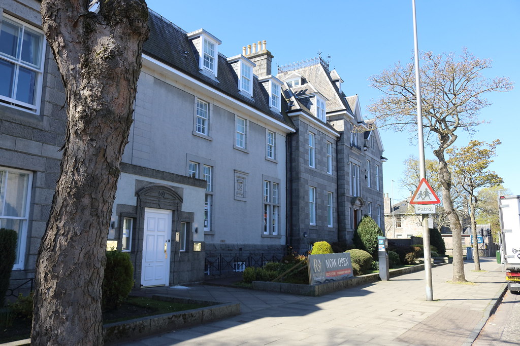 Fonthill Road,Aberdeen_may 20_317 Alan Longmuir. Flickr
