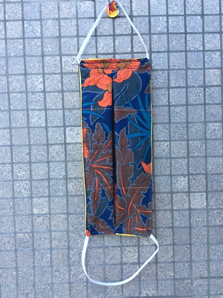 Masque barrière Face mask ZiKiarts Flickr