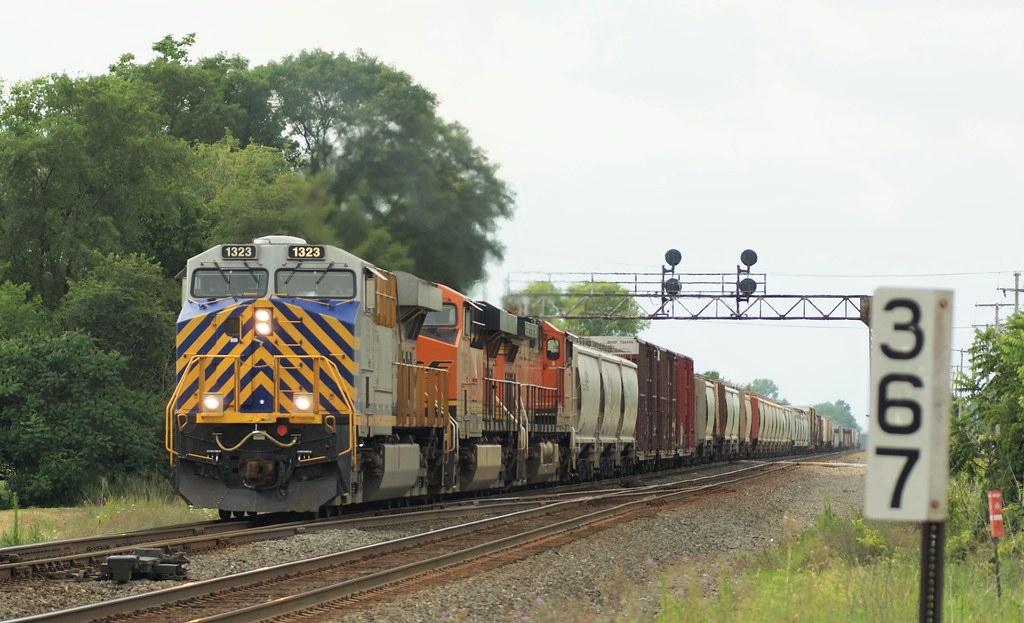 Eastbound on the NS Chicago Line in Waterloo Indiana Flickr