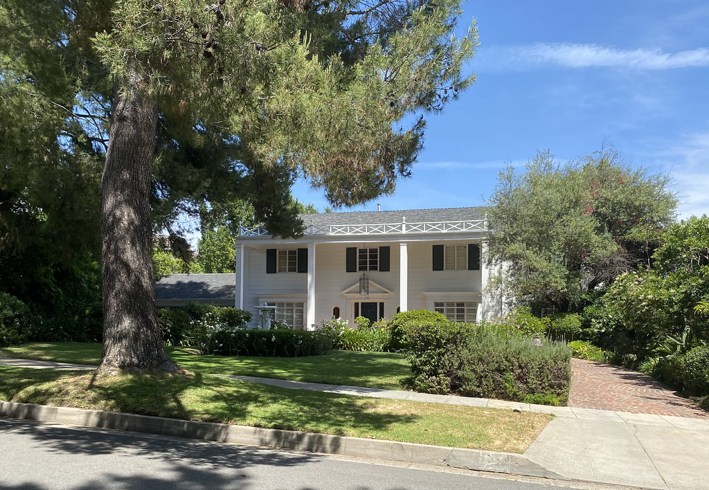 Harry P. & Otillia Woodward Hirsch House, Ivan Wells & Sons 1950 a