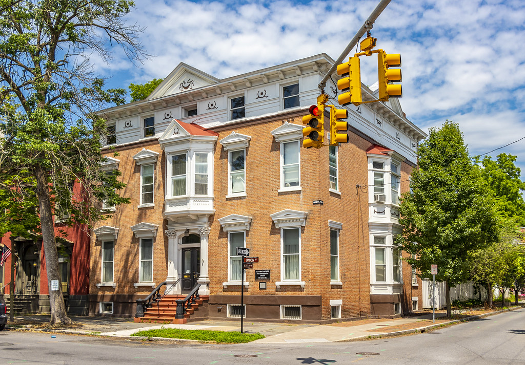 The Goodrich House Originally built in 1785 for the Schene… Flickr