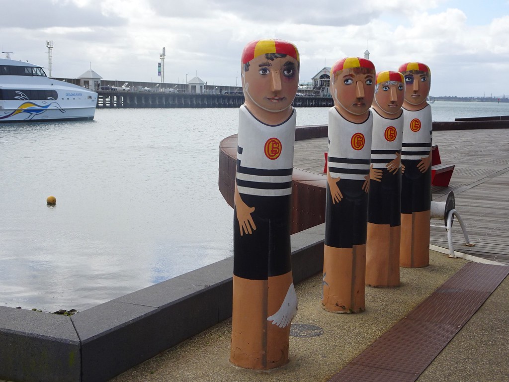 Geelong. The Geelong Baths Swimming Club group on the pier… Flickr