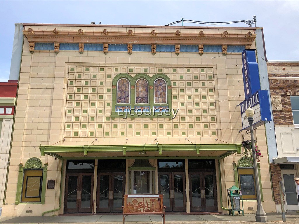 Raymond Theatre 323 3rd Street Raymond, WA 98577 1928 Arc… Flickr